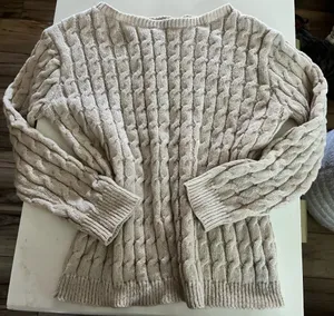 Cute!!! Cream Cable knit Sweater Tan thumbnail 1