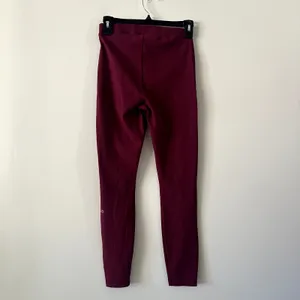 Alo Yoga High-Waist 7/8 Run It Back Wild Berry Legging Size XS thumbnail 4