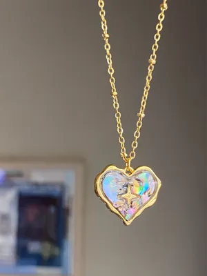 Handmade gold tone stainless steel heart sparkle shell necklace🐚⭐️🌀 thumbnail 2