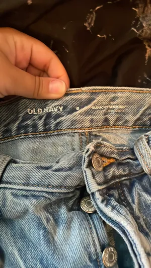 Old Navy Jeans High-Rise Slouchy Straight thumbnail 2