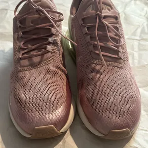 Nike Women's Air Max 270 Light Pink Athletic Shoes thumbnail 10