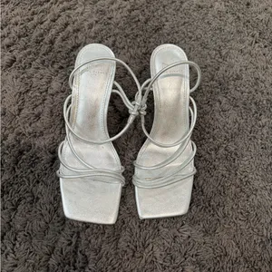 Marc Fisher Silver‎ Strappy Heels thumbnail 2