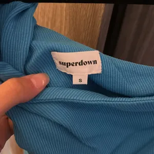 Superdown Karol Ribbed One-Shoulder Crop Top in Cobalt thumbnail 5