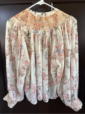 EUC Anthropologie Smocked Lurex Floral Long Sleeve Top Size Small thumbnail 13