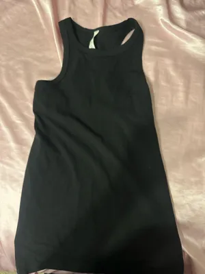 Lululemon tank top thumbnail 1