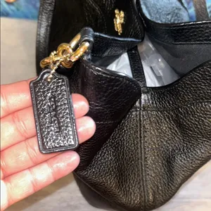 Coach Lexy Black Pebbled Leather Shoulder Bag thumbnail 5