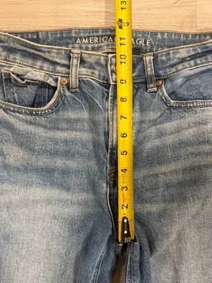 American Eagle Strigid Ripped Mom Jeans Size 4 Short High Rise Distressed Denim thumbnail 3