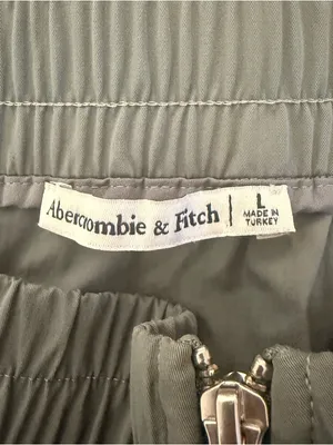 Abercrombie Cargo Midi Skirt thumbnail 3