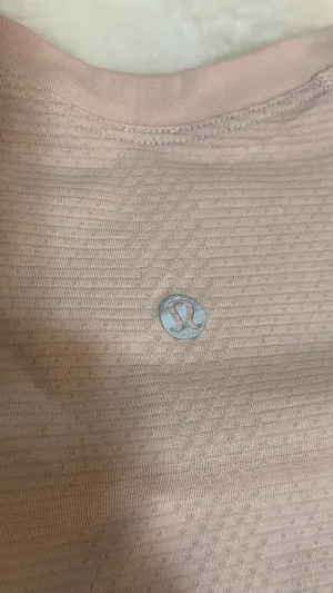 Lululemon Swiftly Tech Short Sleeve Strawberry Milkshake thumbnail 4