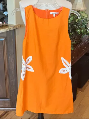 LaLavon Orange Cotton Floral Appliqué Shift Dress thumbnail 3