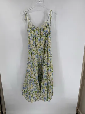 ASTR The Label Tie Strap Tiered‎ Maxi Dress Size Medium Cream Blue Floral thumbnail 3