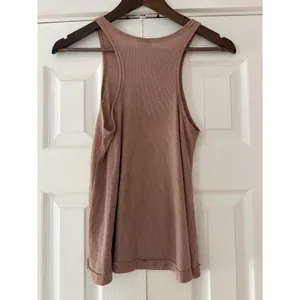 Free People‎ Mauve Ribbed High Neck Racerback Tank Top XS Dusty Rose thumbnail 3