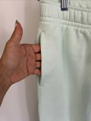 Nike Standard Fit Taper Leg Sweatpants Light Mint thumbnail 7