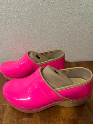 Dansko XP 2.0 Clogs thumbnail 2