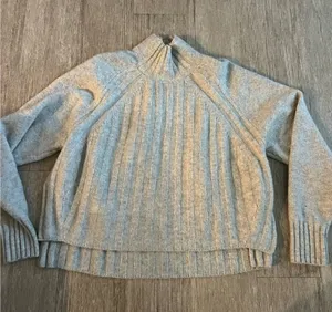 Women’s Grey Sweater Gray Size L thumbnail 1