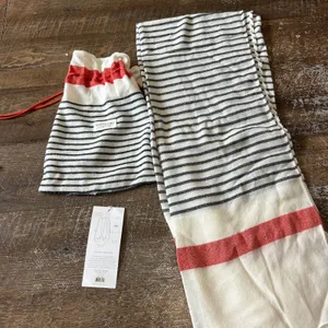 Mersea Thinny Traveler Travel Wrap White Navy Red Striped Poncho TTRV-WHITE NWT thumbnail 1