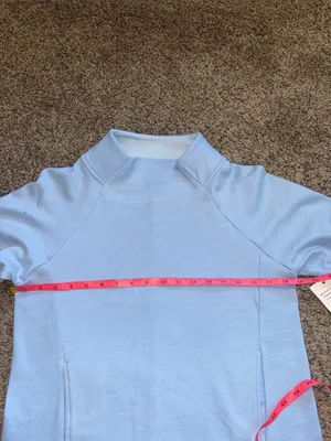 Leapstride Pullover size medium NWT Blue thumbnail 3