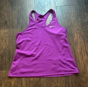Nike purple tank top in a L #activewear #fitness thumbnail 1