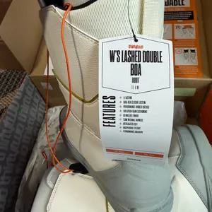 ThirtyTwo Womens Lashed Double BOA Snowboard Boots- White/Grey Size 6.5R thumbnail 6