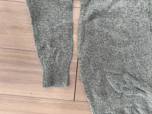 Forever 21 Sweater thumbnail 3