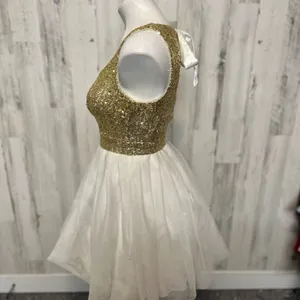 Gold Sequin Open-Back Party Dress B. Smart Size 5/6 Homecoming Holiday Dress thumbnail 2