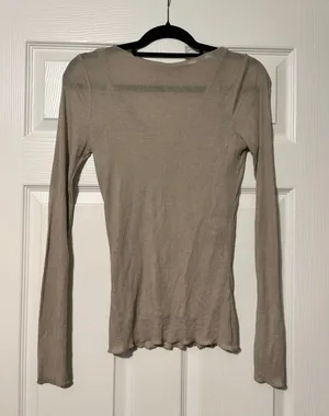 Abercrombie Sheer Top thumbnail 3