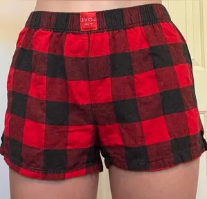 GAP Red and Black Buffalo Plaid Lounge Shorts thumbnail 1