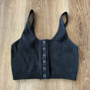 Aerie Top Crop thumbnail 1