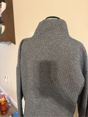 GAP fit | Gray Quilted Quarter-Zip Pullover in Heather Gray thumbnail 2
