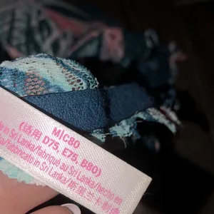 PINK VICTORIAS SECRET bra date push up size medium thumbnail 8