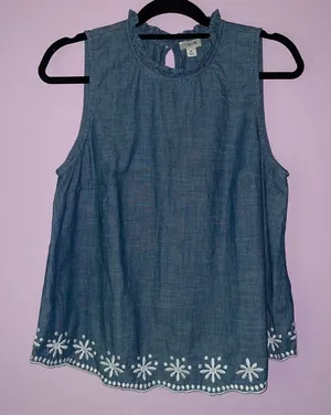J Crew M Blouse Chambray Ruffle Collar Embroidered Sleeveless thumbnail 1