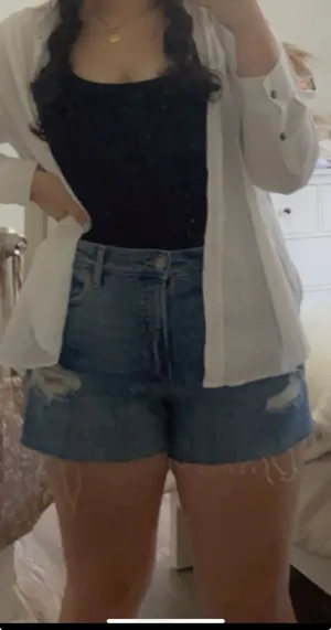 Old Navy Shorts thumbnail 4