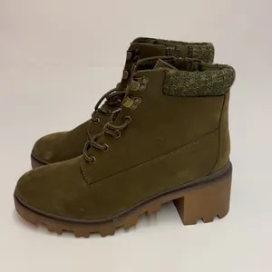 Aveline hiking boots-Universal threads A4‎ thumbnail 2