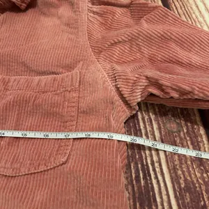 Women’s American Eagle Corduroy Pink Button Down Shirt Medium thumbnail 4