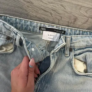 ZARA Jeans thumbnail 2