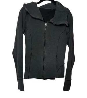 Lululemon Hoodie thumbnail 1