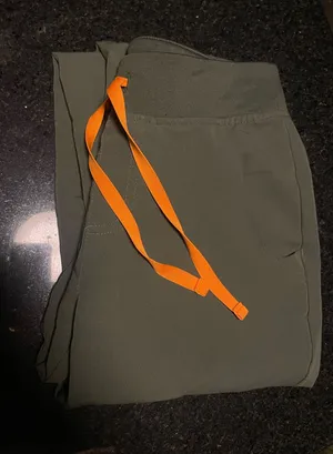 FIGS Scrub Pants Jogger thumbnail 1