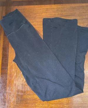 Offline by Aerie Women’s Small Black High Waisted Flare Leggings Yoga Pants thumbnail 1