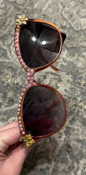 Custom crystals / butterfly / flower sunglasses handmade brand new thumbnail 1