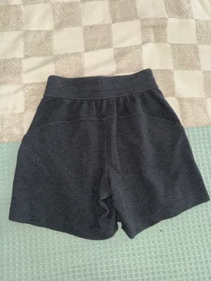 NWOT Lululemon Scuba High-Rise Short 5" *Waffle Heathered Graphite Grey XXS‎ thumbnail 4