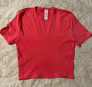 Lululemon Athletica Vibrant Pink Short Sleeve Tee thumbnail 1