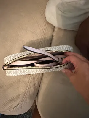 Michael Kors pink and white crossbody  thumbnail 2