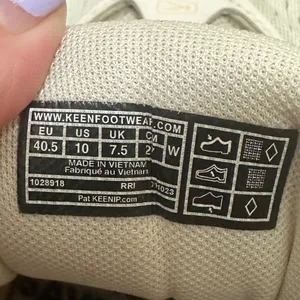 KEEN | Women's WK400 Cream Tan Sage‎ Green Walking Shoes, Size 10 thumbnail 7