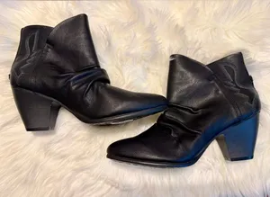 BareTraps Black Slouchy Ankle Booties Size 6 thumbnail 1
