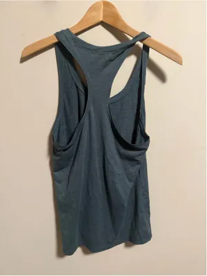 Vuori Lux Performance Tank Raceback in Navy Blue Heathered- Size Medium thumbnail 2