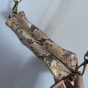 Madewell Transport Snakeskin Camera Bag Crossbody Purse thumbnail 6