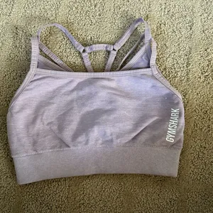 Gymshark sports bra thumbnail 1