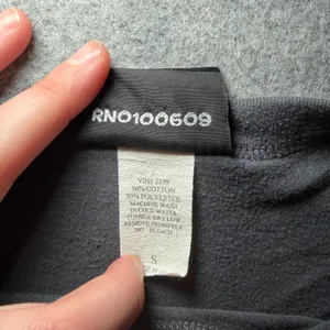 Junk Food Women S T-Shirt Small Band Graphic Distressed Gray thumbnail 3