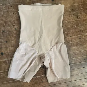 Honeylove nude sculpting Superpower nude beige shapewear shorts thumbnail 3
