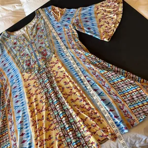 Soft Surroundings Fifi embroidered tunic top, 3/4 bell sleeve, sz M thumbnail 9